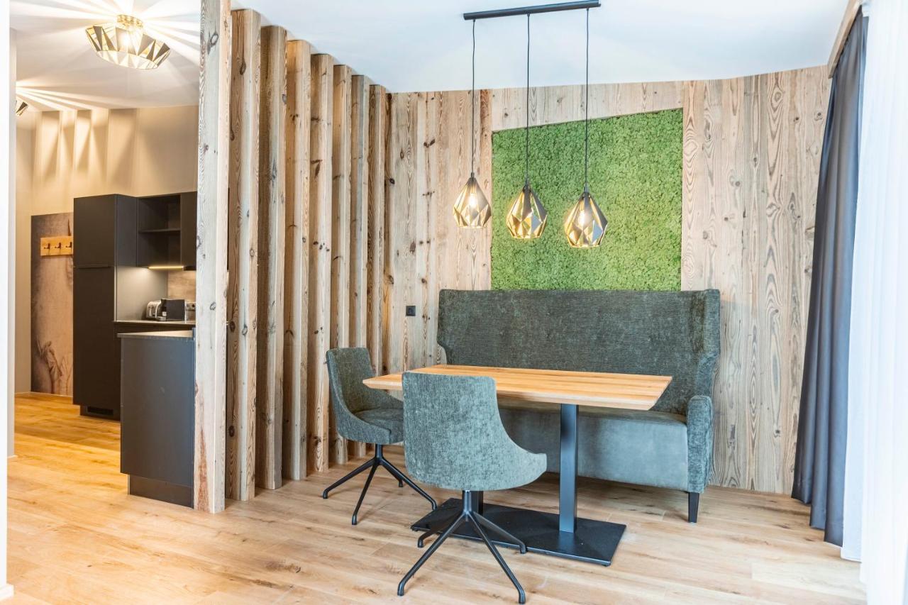 Zillertal Suites Fuegen By Alps Resorts Eksteriør bilde