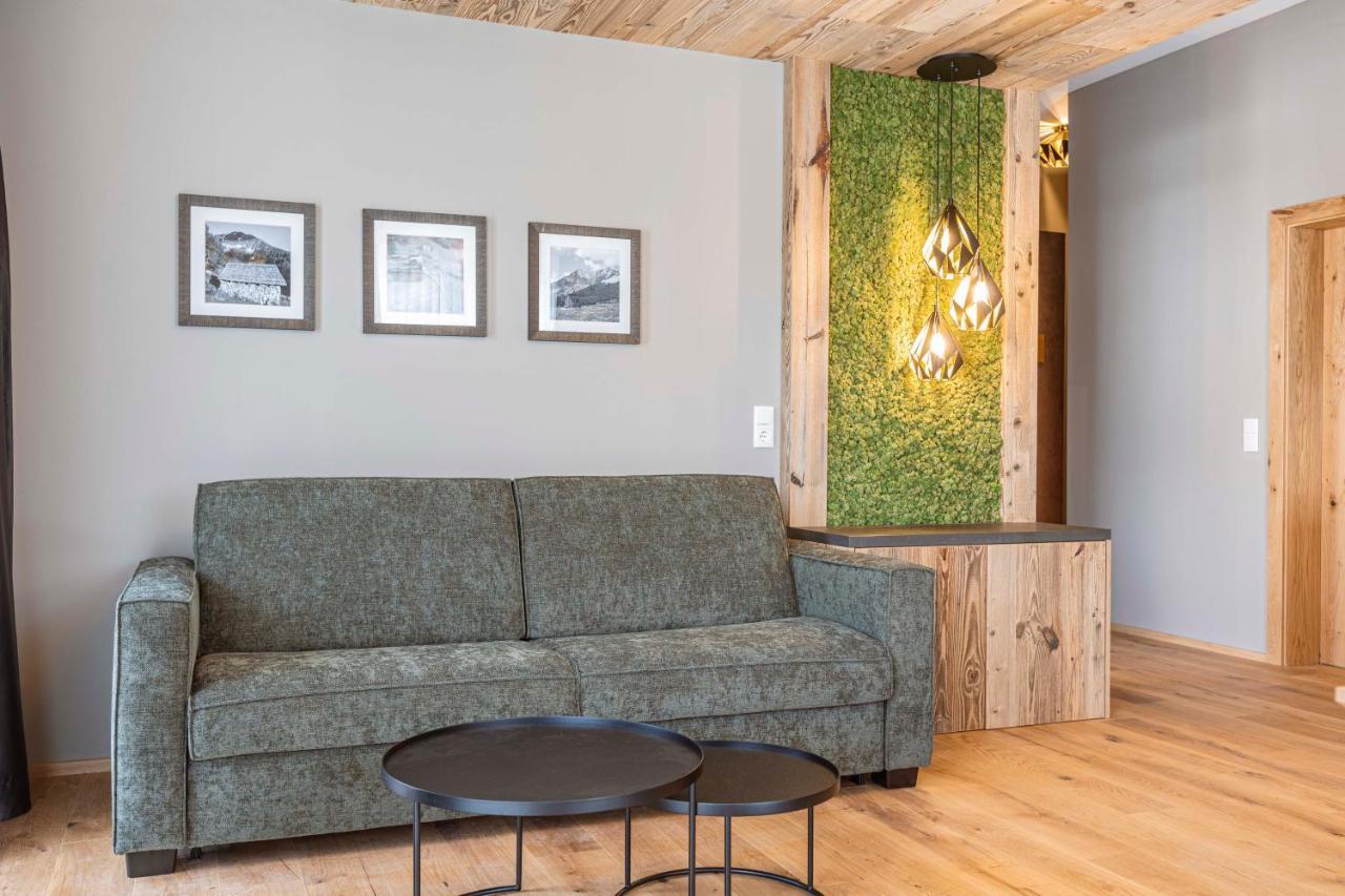 Zillertal Suites Fuegen By Alps Resorts Eksteriør bilde