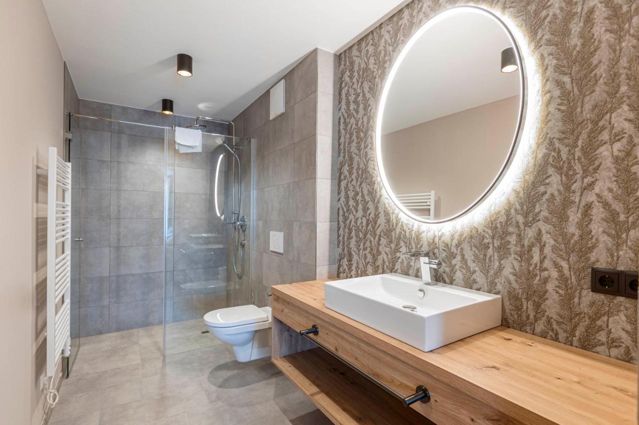 Zillertal Suites Fuegen By Alps Resorts Eksteriør bilde