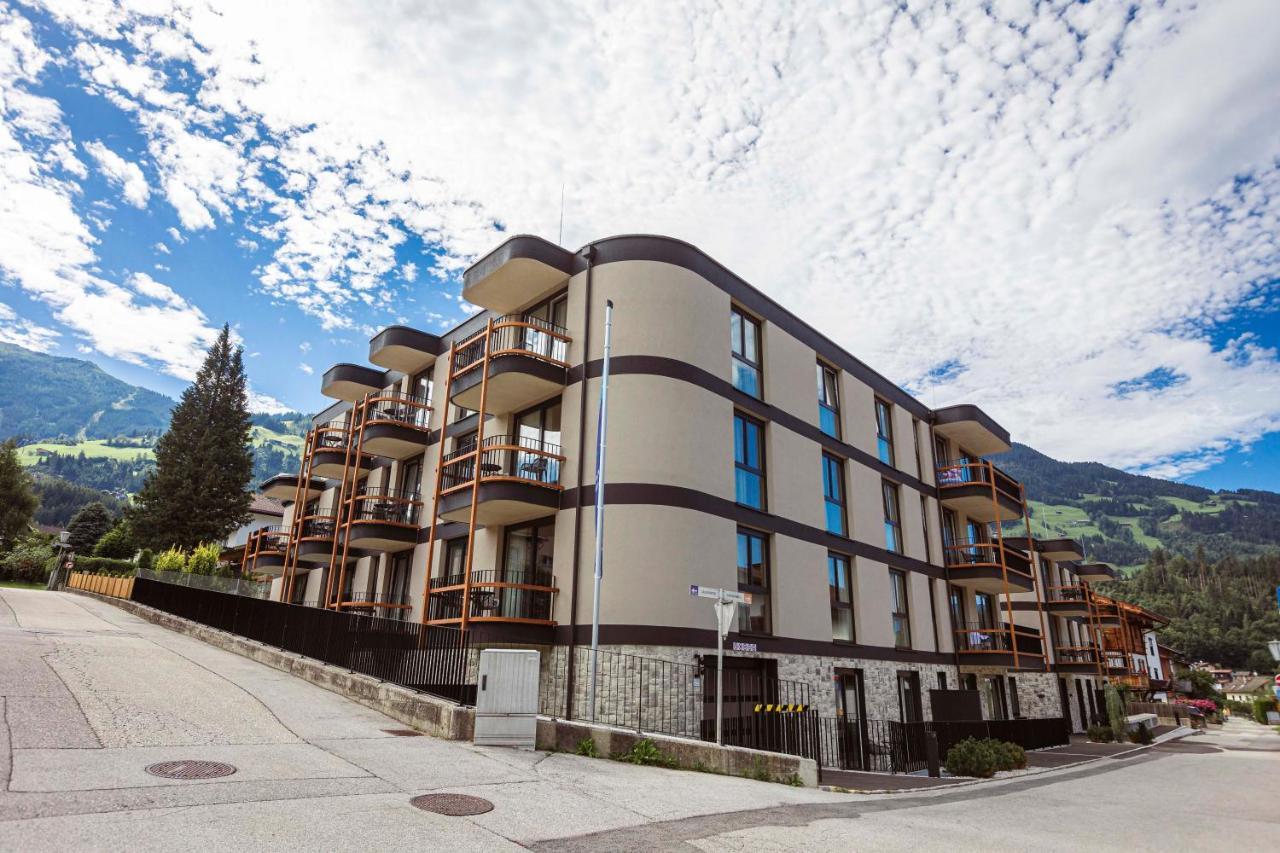 Zillertal Suites Fuegen By Alps Resorts Eksteriør bilde