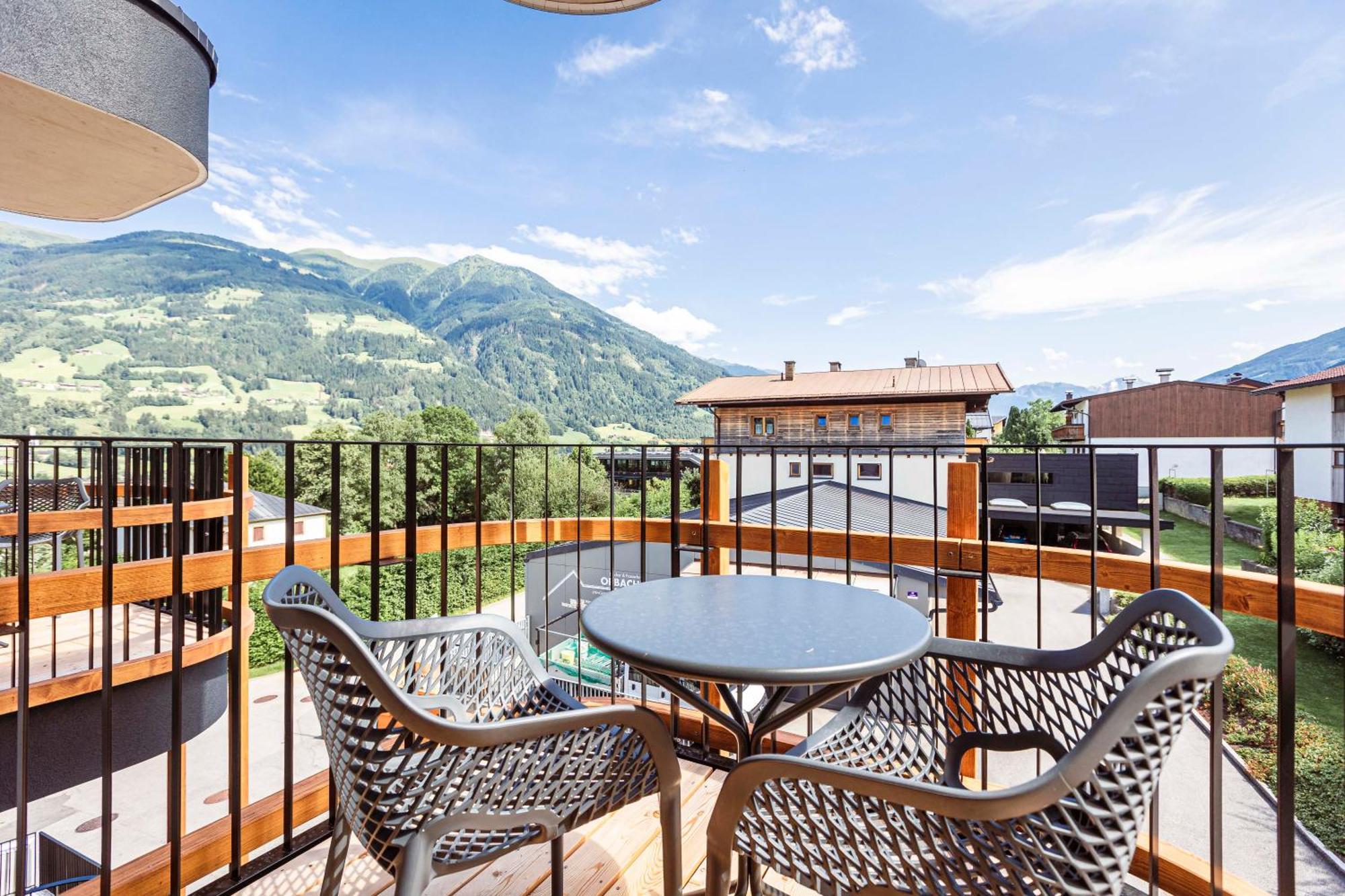 Zillertal Suites Fuegen By Alps Resorts Eksteriør bilde
